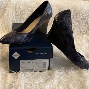 Cole Haan Wedge Black/purple